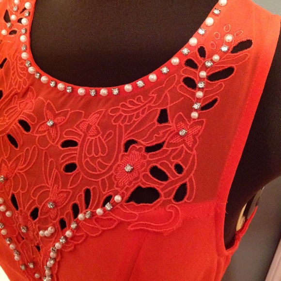 Pearl and Rhinestone accented Maxi Dress - Picture 4 of 8